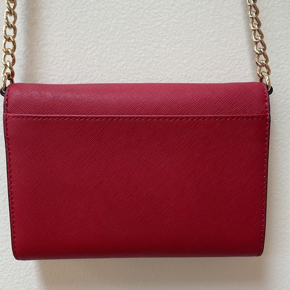 Michael Kors Jet Set Travel Leather Crossbody Bag!!🔥🔥🔥 - Picture 9 of 16